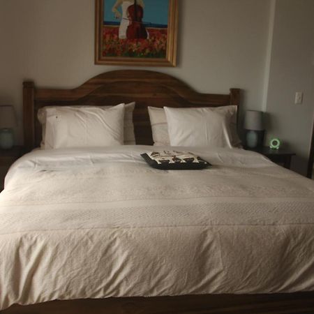 El Ocaso Oceanfront Apartment Canoa Exterior photo